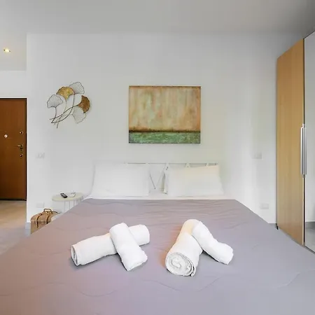 Apartamento Perla Di E Parcheggio Gratuito In Loco Cernobbio